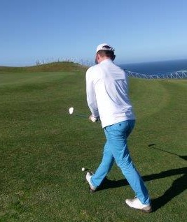 mit Zuversicht an den Ball treten, den Projekterfolg deutlich vor Augen